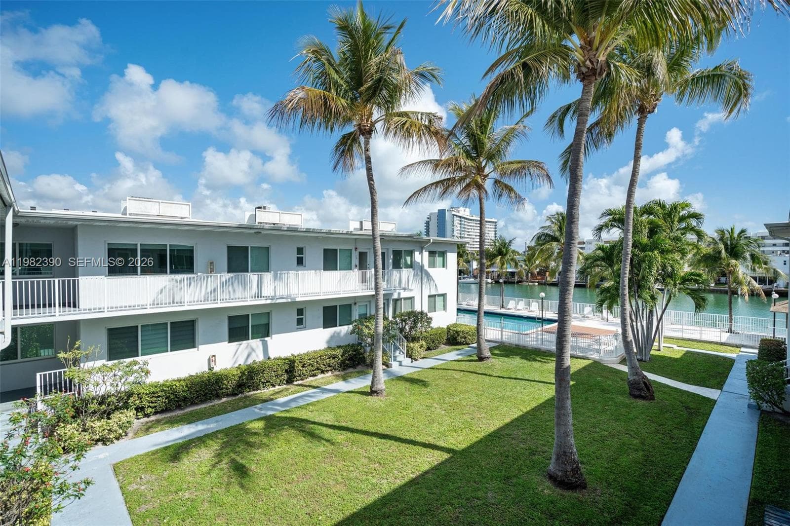 ISLAND POINT SOUTH CONDO · #11 in Miami Beach - Photo 5