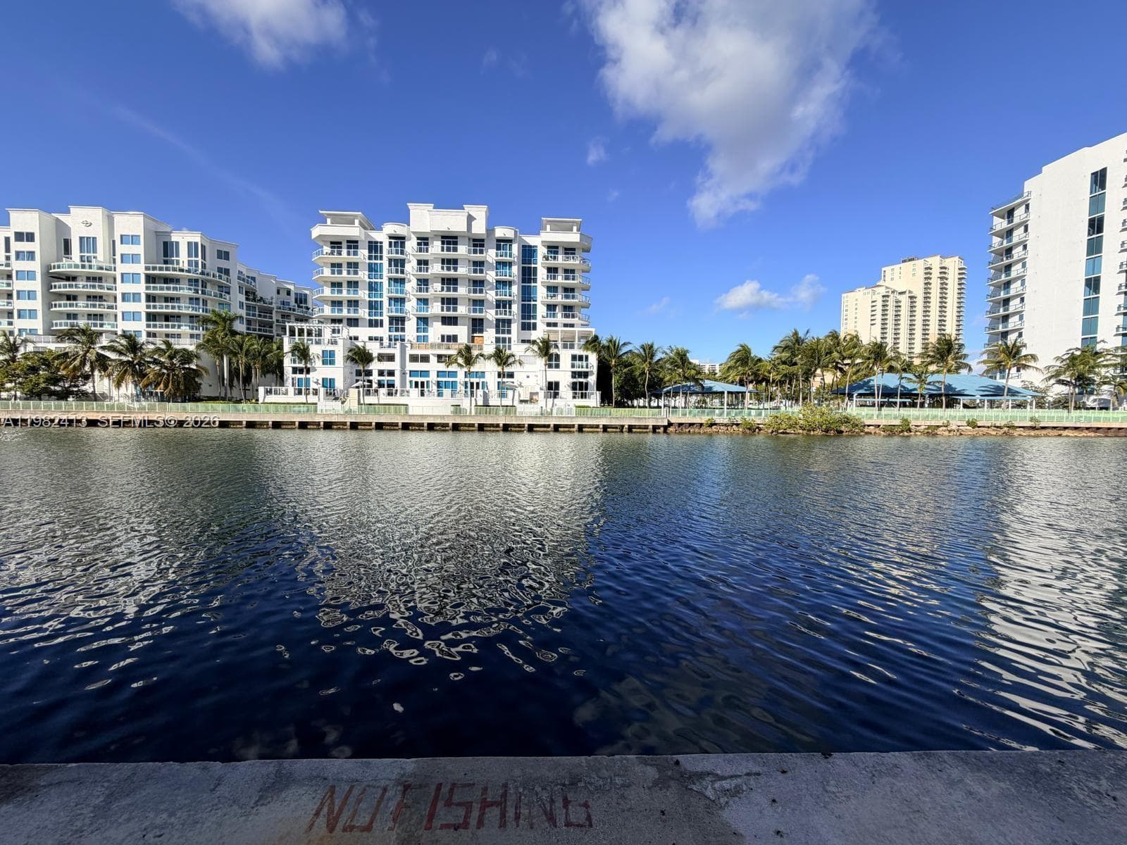 VILLAGE BY THE BAY · #6102 in Aventura - Photo 14