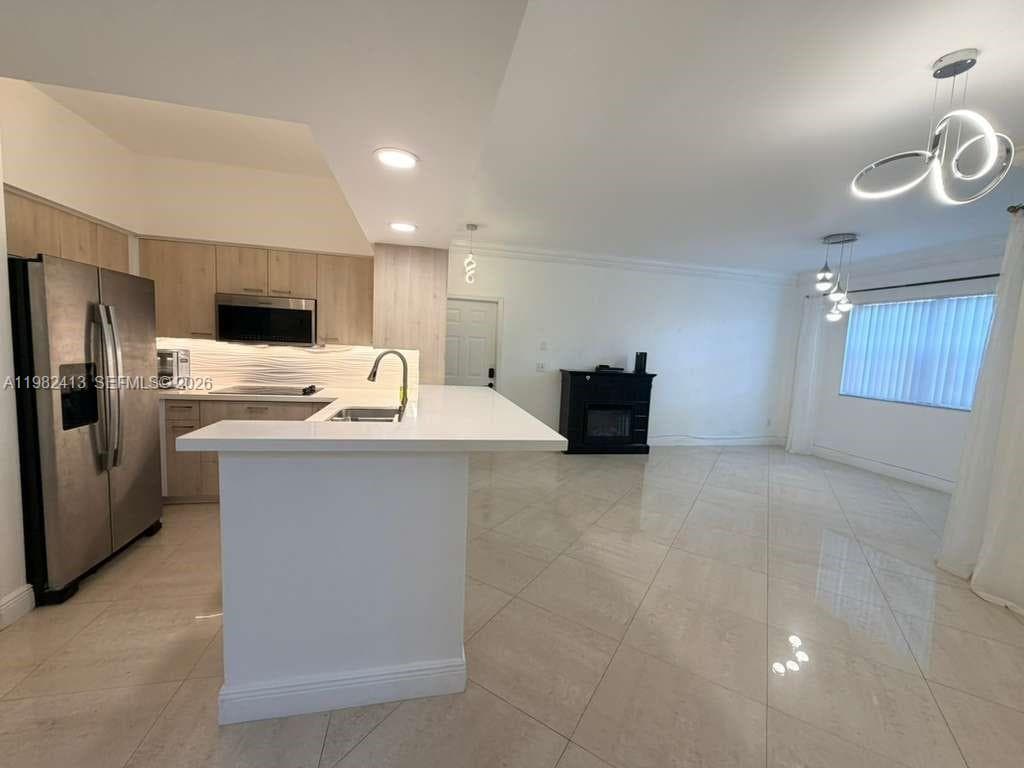 VILLAGE BY THE BAY · #6102 in Aventura - Photo 4