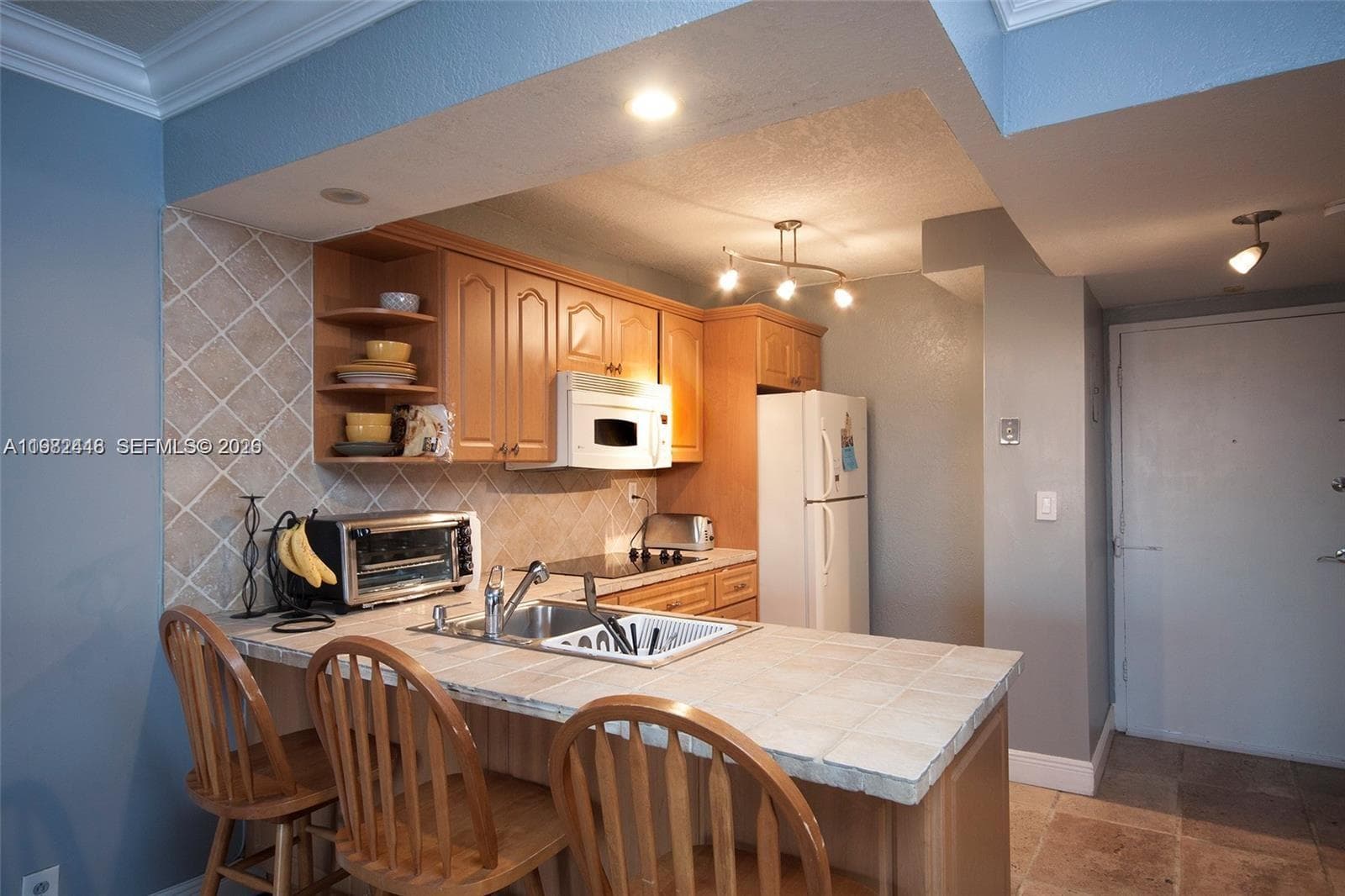 Island Place · #5E in North Bay Village - Photo 4