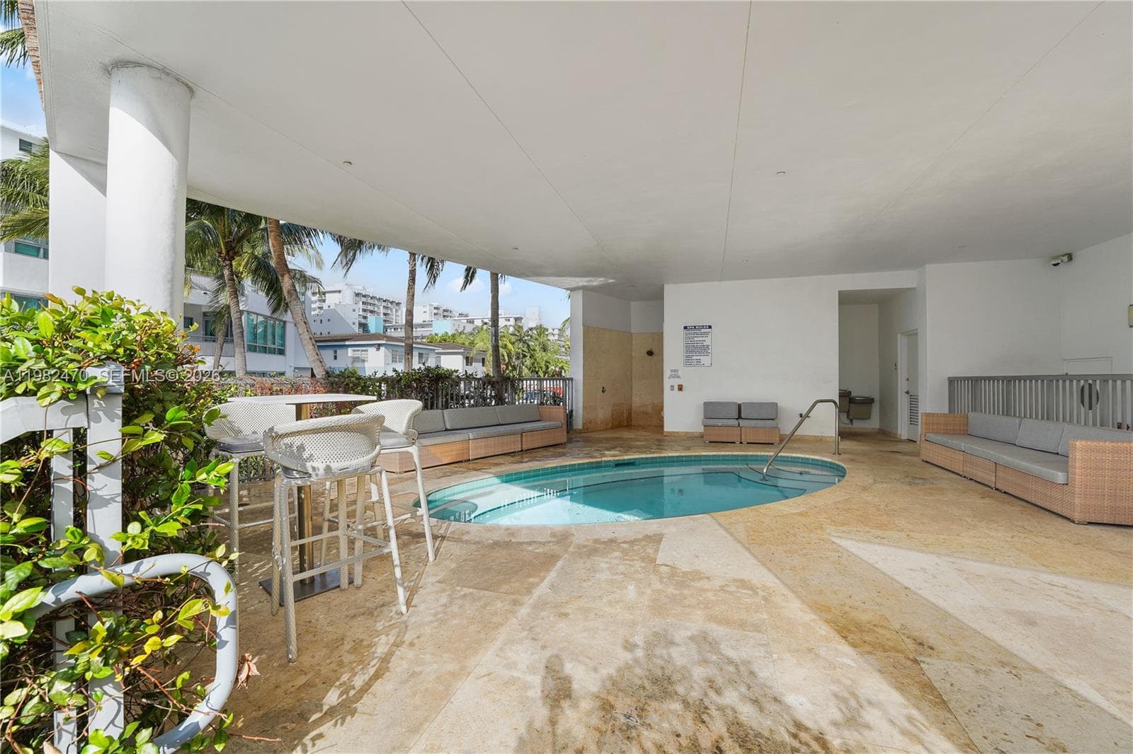 CAPRI SOUTH BEACH · #1101 in Miami Beach - Photo 30
