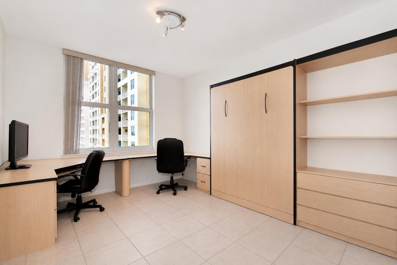 Office/3rd Bd