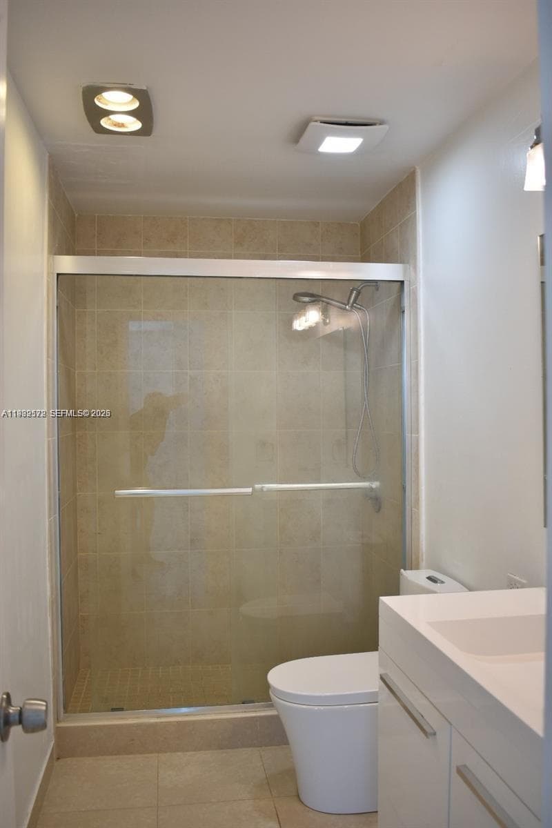 CREEK TOWERS & YACHT CLUB · #5A in Miami Beach - Photo 4