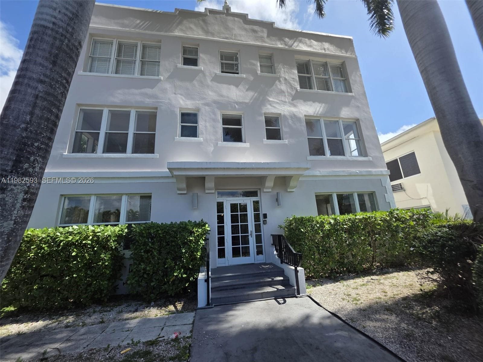 PENN PLAZA CONDO · #204 in Miami Beach - Photo 1
