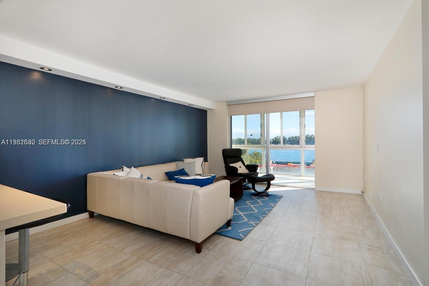 BRICKELL 25 CONDO · #502 in Miami - Photo 5