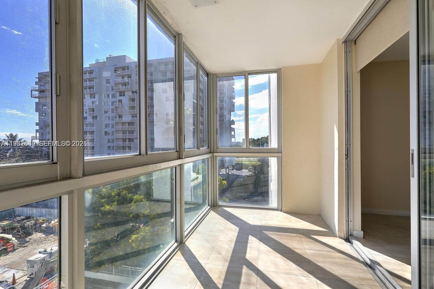 BRICKELL 25 CONDO · #502 in Miami - Photo 14