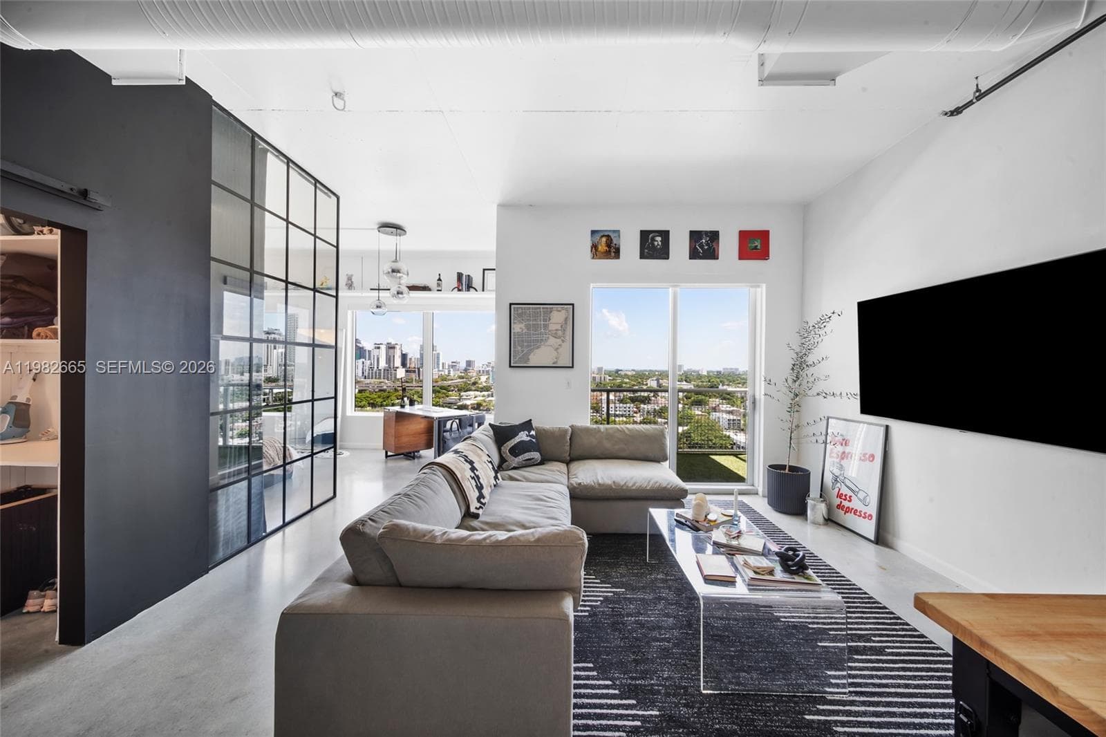 NEO CONDO · #1512 in Miami - Photo 3