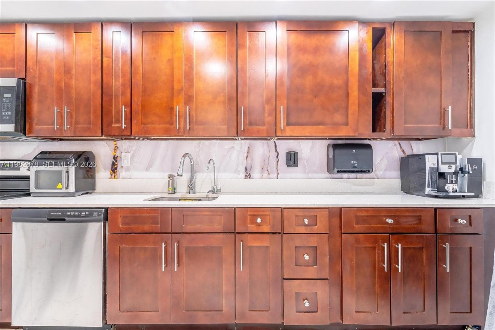 DEL PRADO MARINA · #402 in Aventura - Photo 24