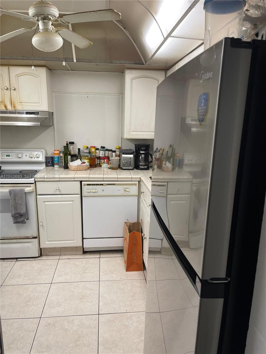 AVILA SOUTH CONDO · #323 in Sunny Isles Beach - Photo 6