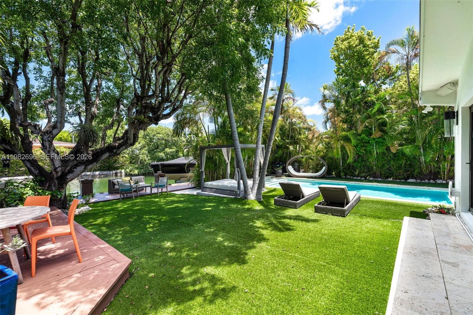 1865 Daytonia Rd photo 11