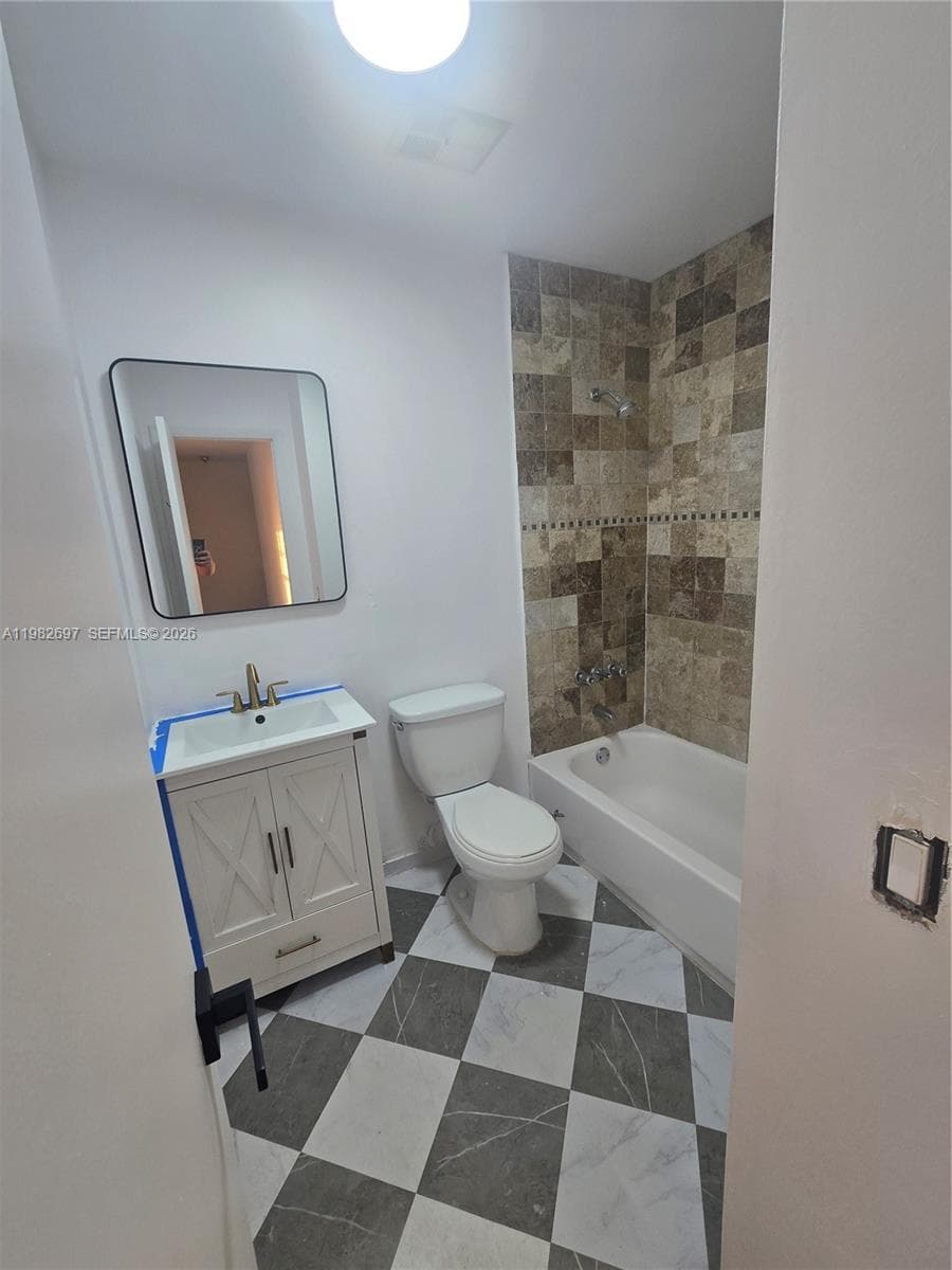 THE PARK TOWNHOMES · #5-2 in Miami - Photo 16
