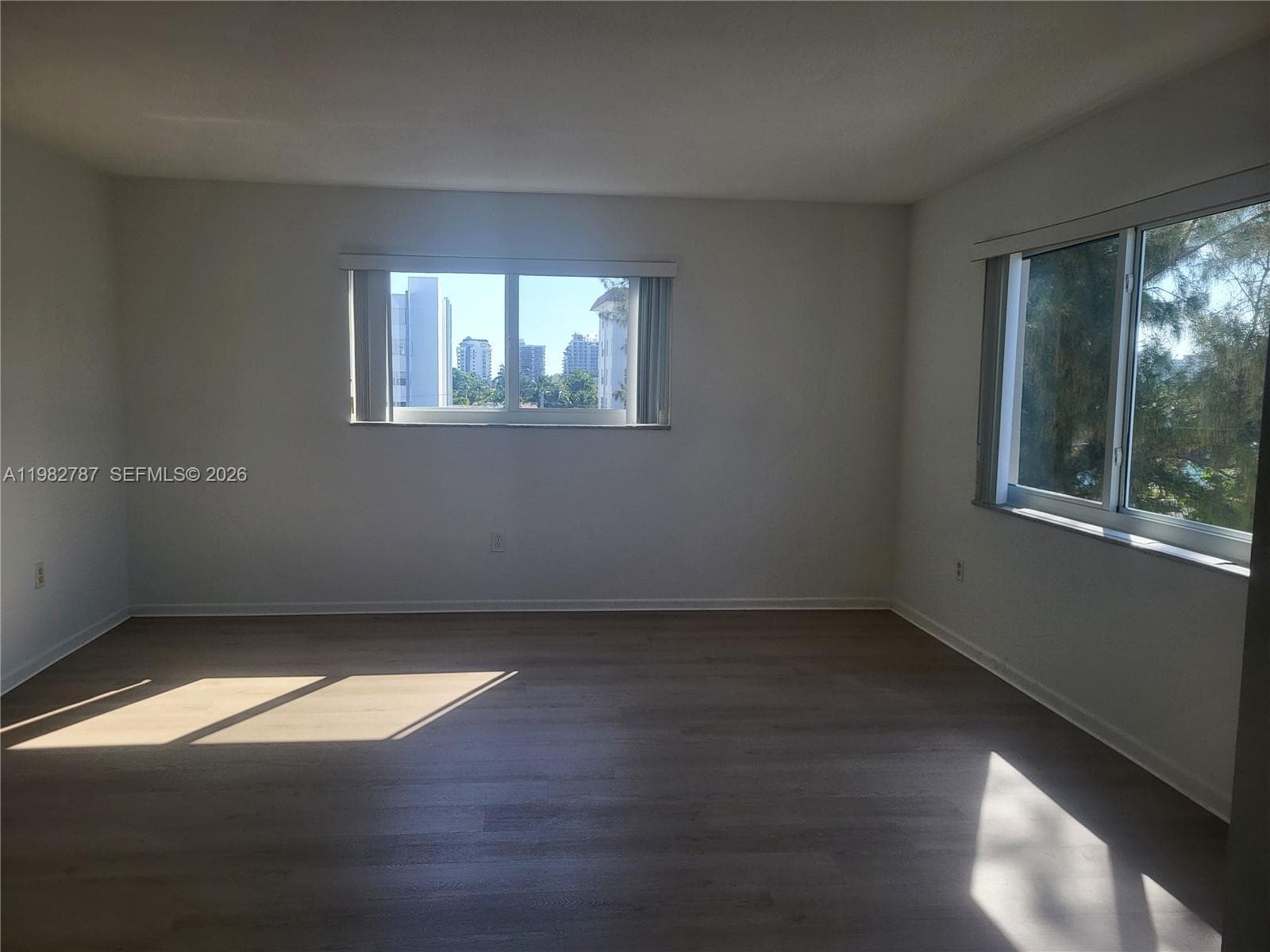Chatillon Hall Condo · #503 in Bay Harbor Islands - Photo 3
