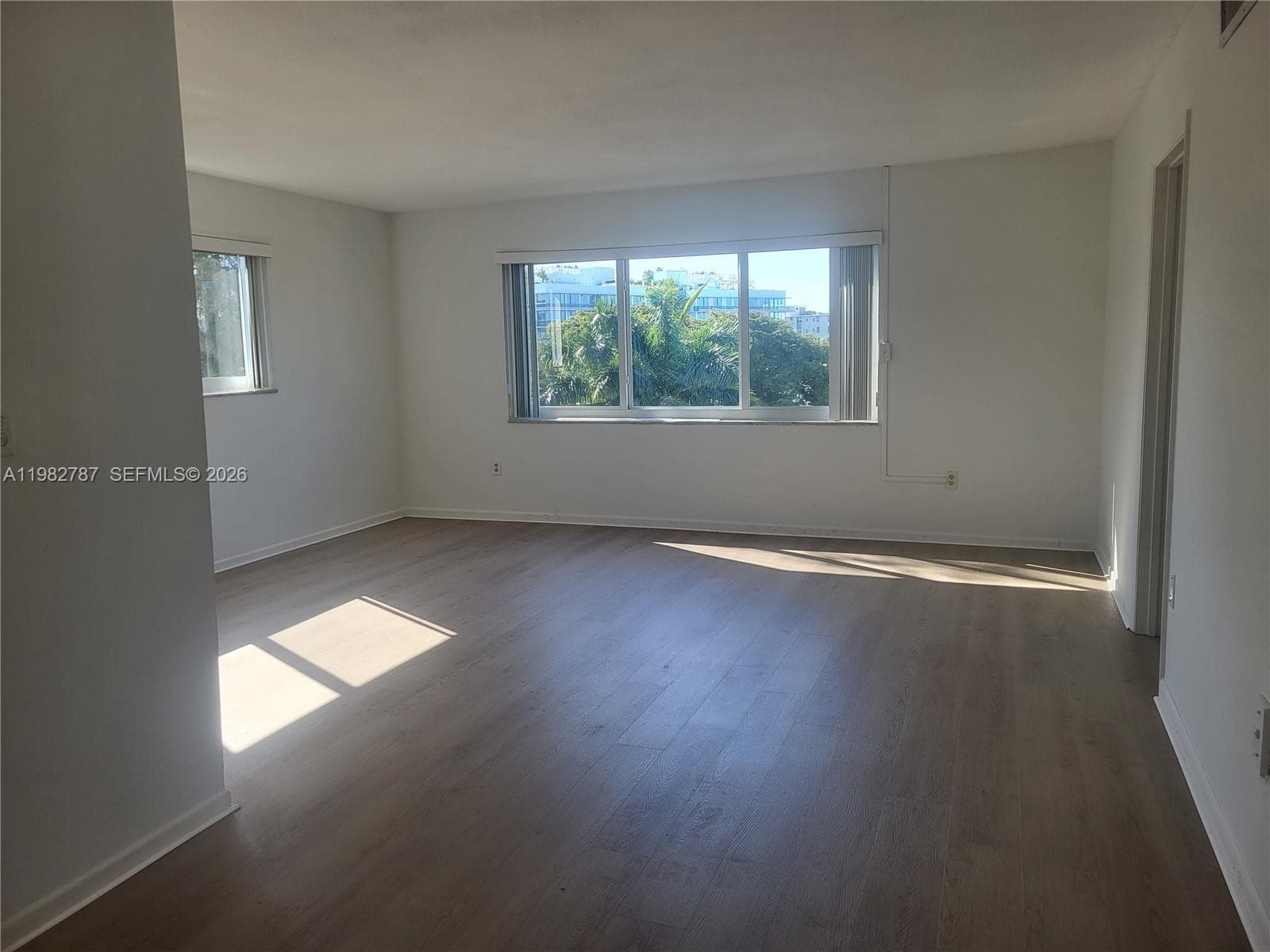 Chatillon Hall Condo · #503 in Bay Harbor Islands - Photo 4