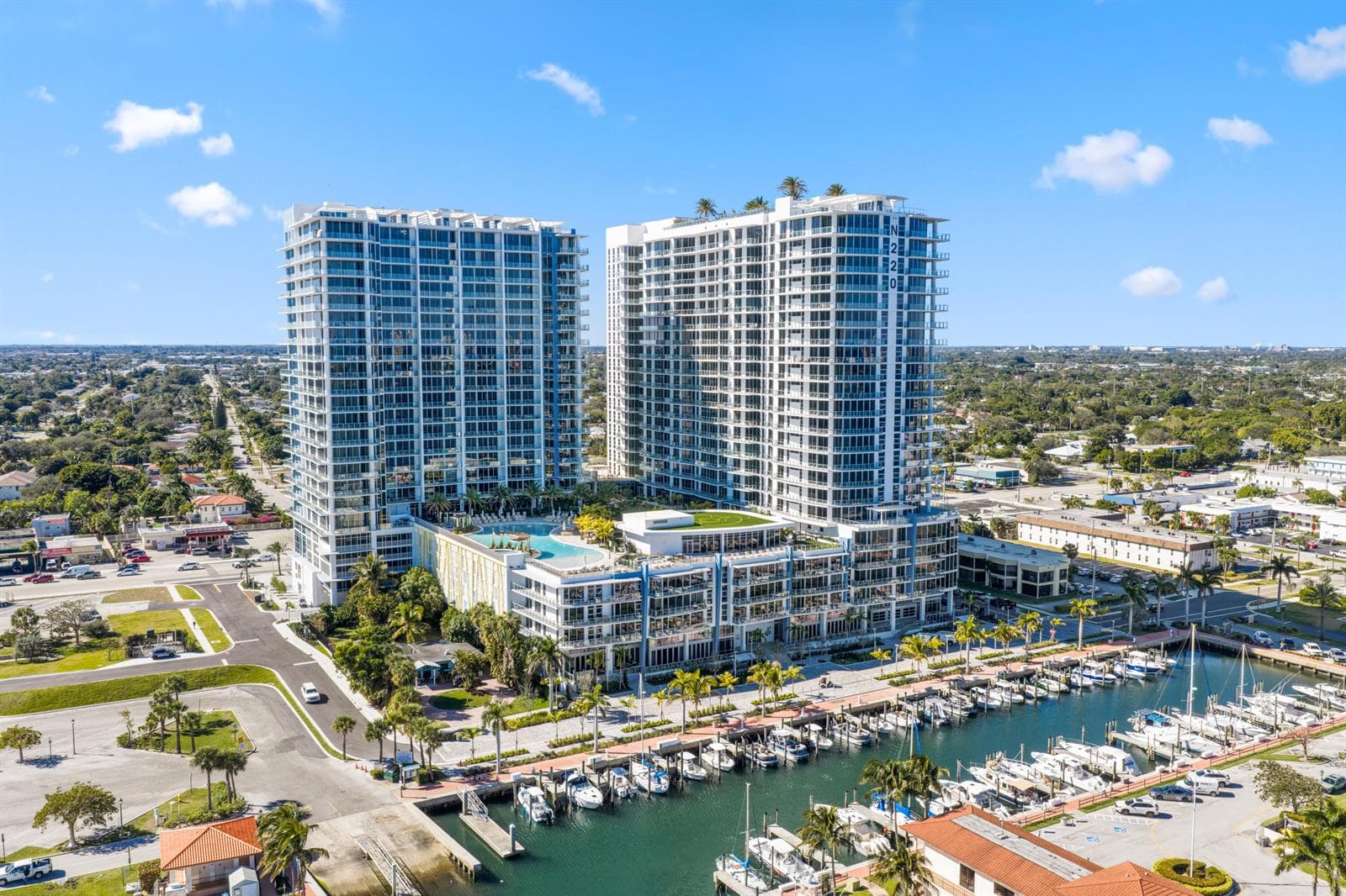 220 Lake Shore Drive - 85.jpg-FULL