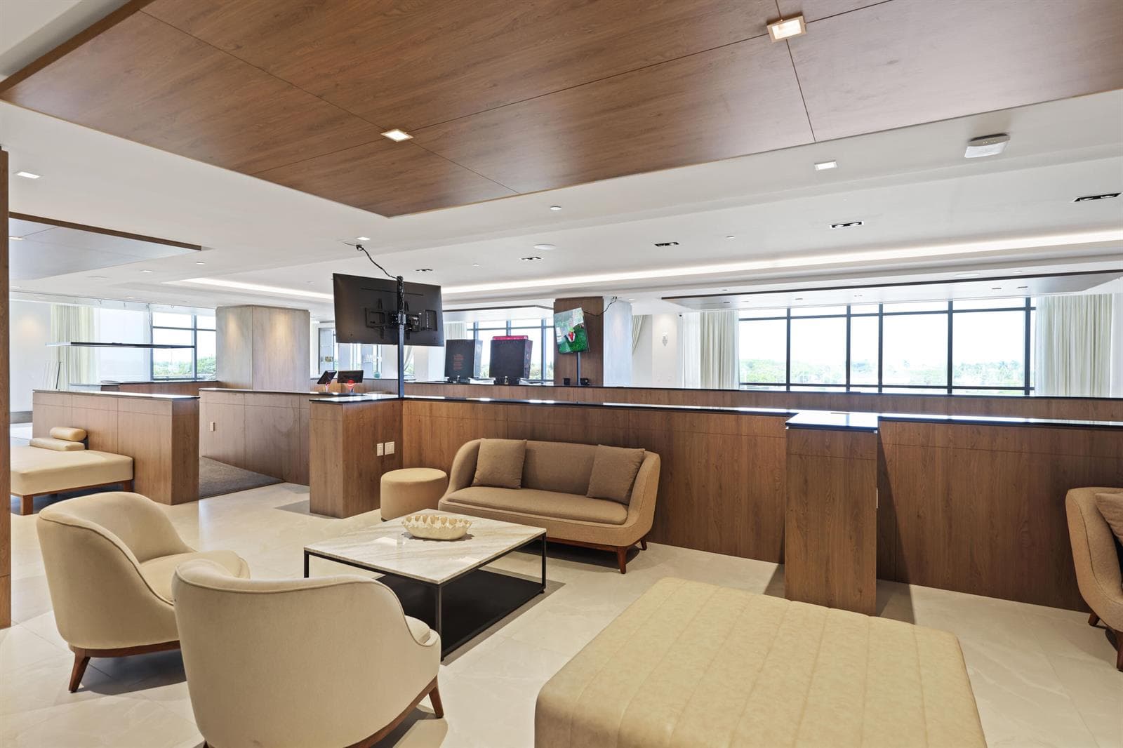 220 Lake Shore Drive - 63.jpg-FULL