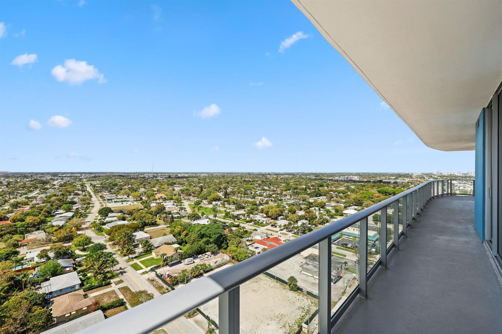 220 Lake Shore Drive - 25.jpg-FULL