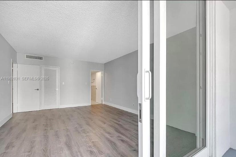 THE CARRIAGE HOUSE · #411 in Miami Beach - Photo 6