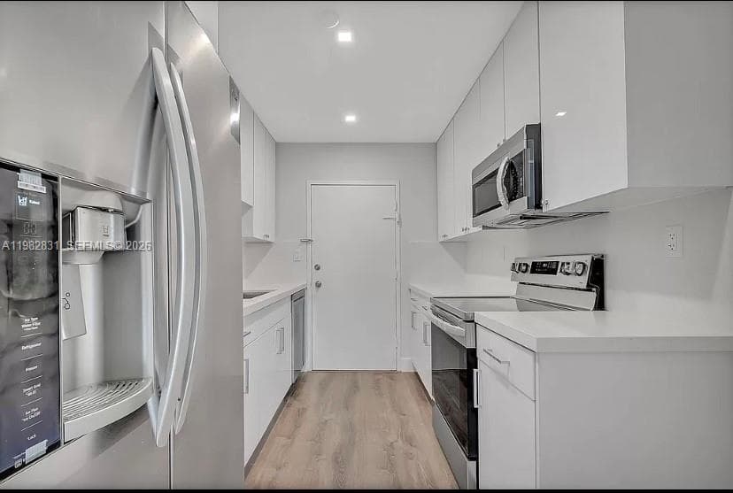 THE CARRIAGE HOUSE · #411 in Miami Beach - Photo 4