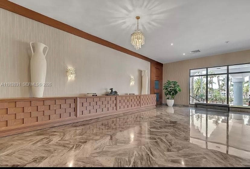 THE CARRIAGE HOUSE · #411 in Miami Beach - Photo 21