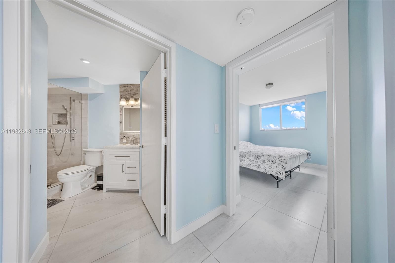 WEST BAY PLAZA CONDO · #801 in Miami Beach - Photo 13