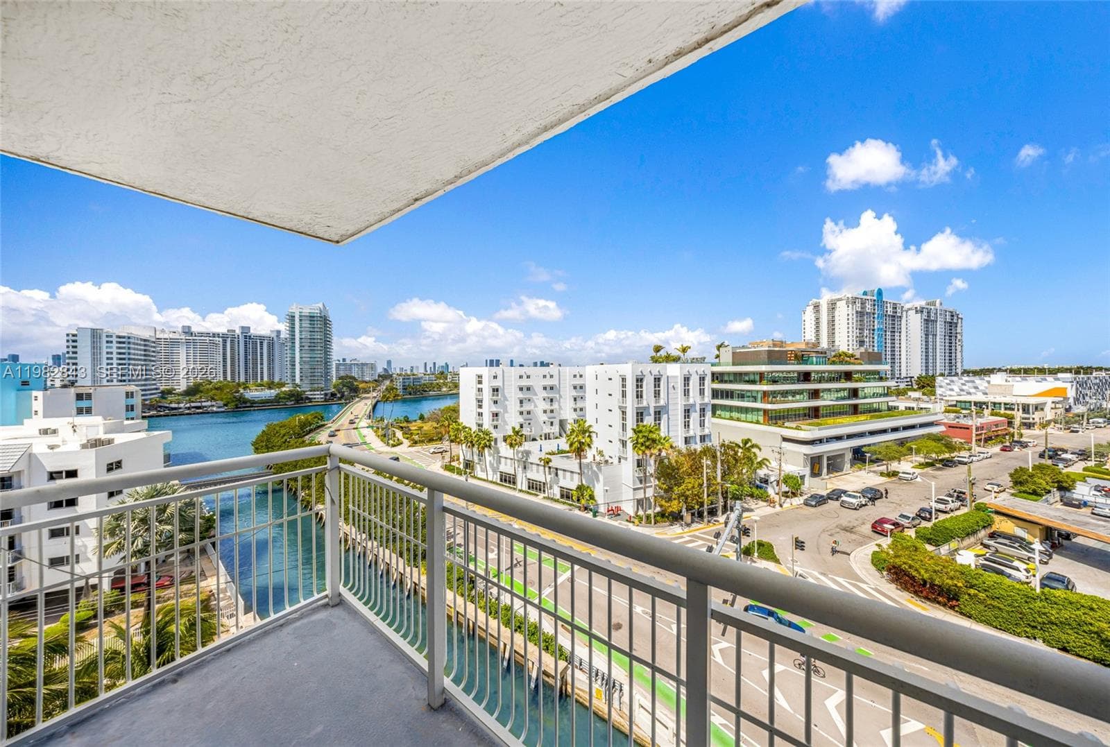 WEST BAY PLAZA CONDO · #801 in Miami Beach - Photo 18