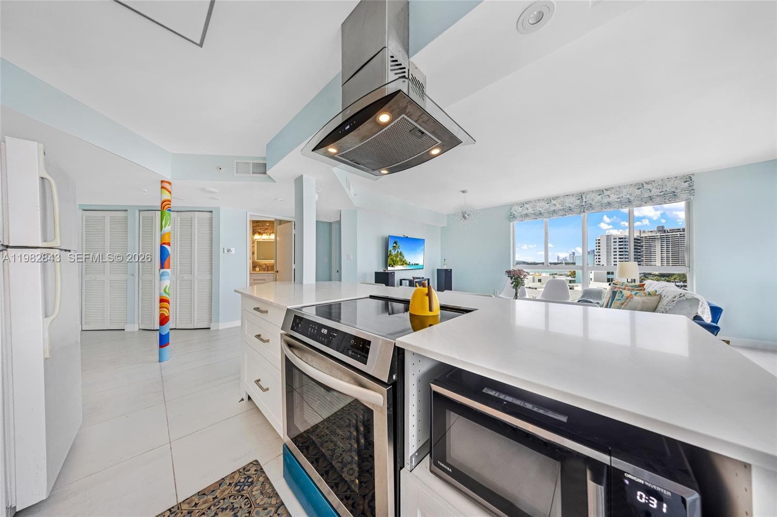 WEST BAY PLAZA CONDO · #801 in Miami Beach - Photo 11