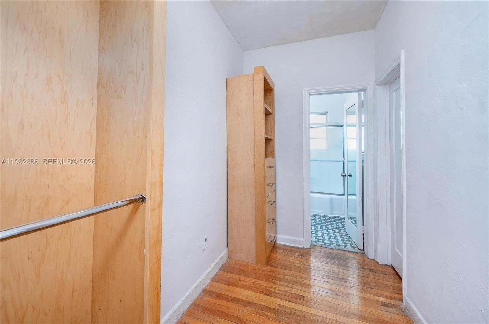 DECOLUX CONDO · #8 in Miami Beach - Photo 16