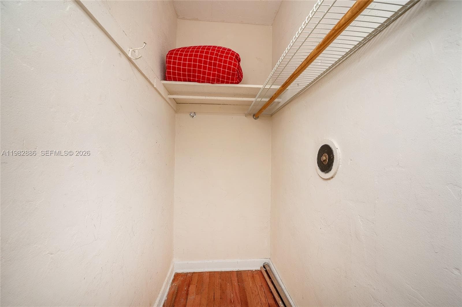 DECOLUX CONDO · #8 in Miami Beach - Photo 18