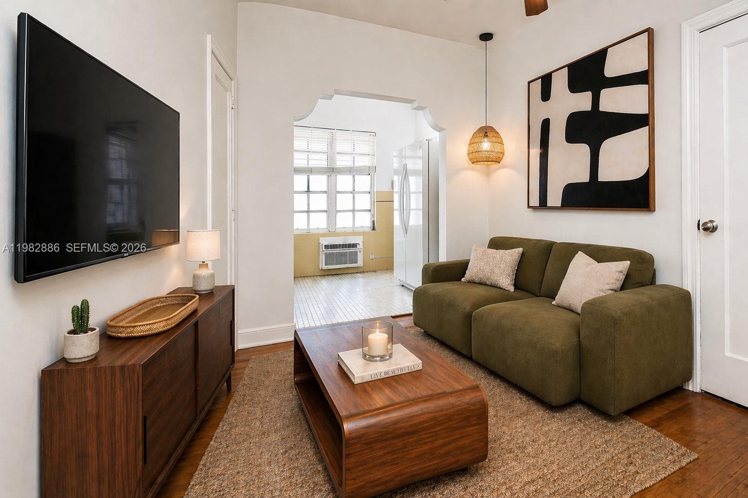 DECOLUX CONDO · #8 in Miami Beach - Photo 8