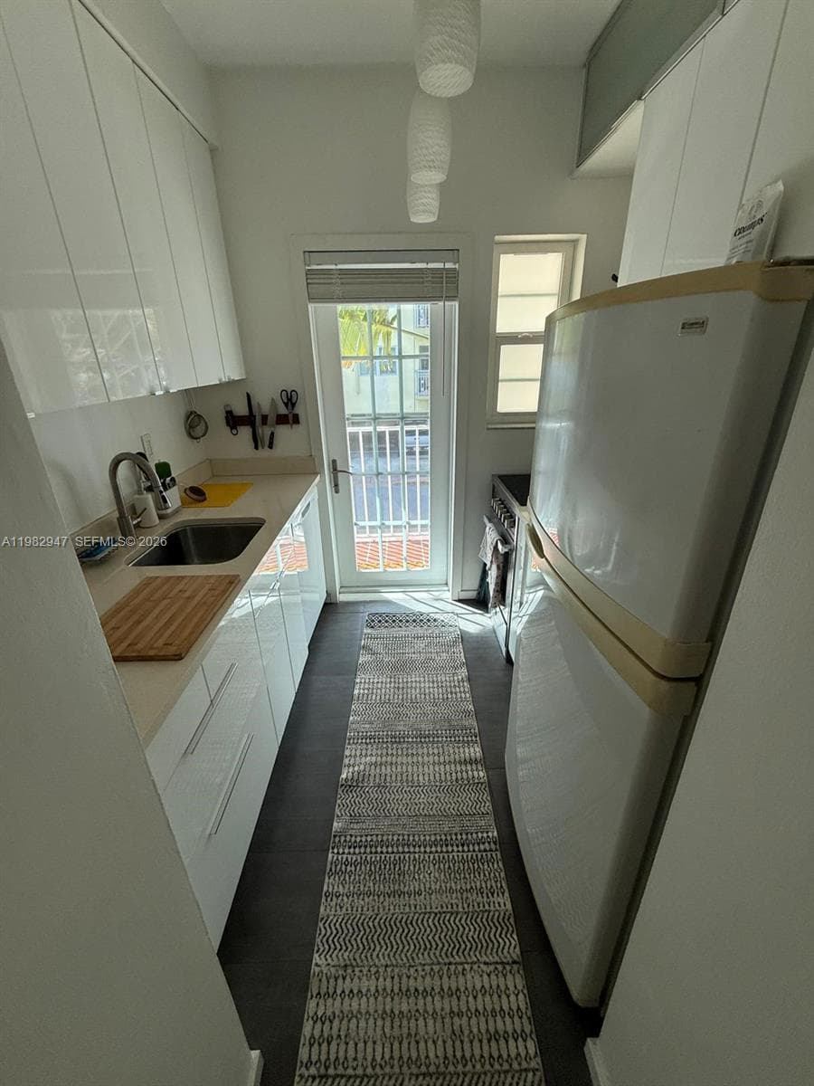 MERIDIAN COURT CONDO · #201 in Miami Beach - Photo 17