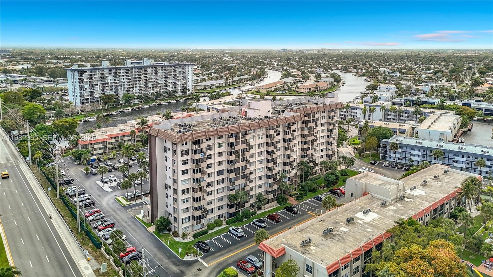 Island Club II · #RP615 in Pompano Beach - Photo 1
