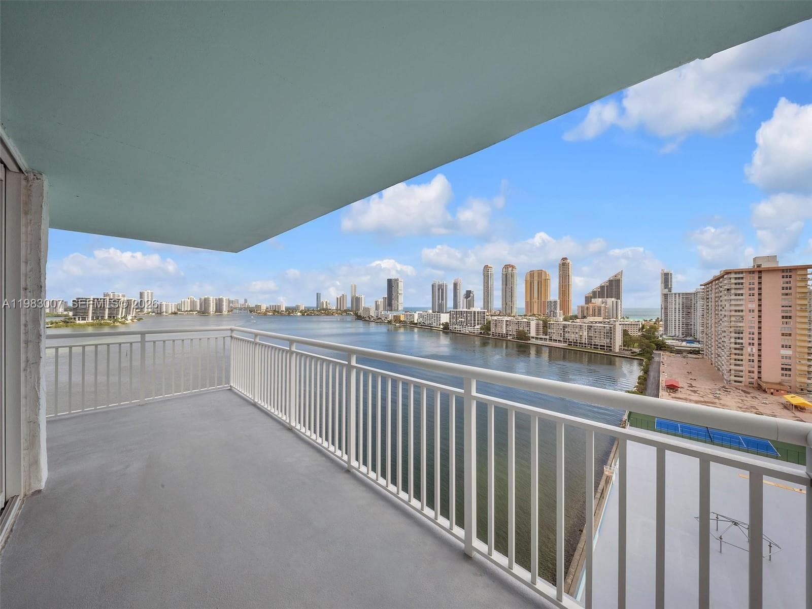 winston towers 500 · #1818 in Sunny Isles Beach - Photo 27