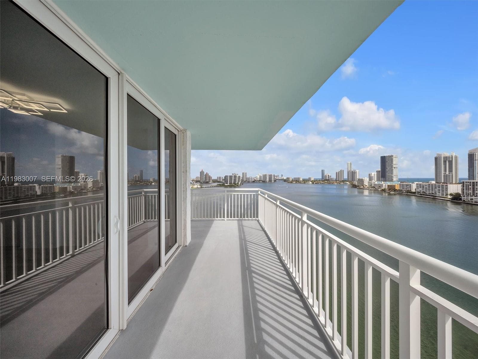 winston towers 500 · #1818 in Sunny Isles Beach - Photo 26
