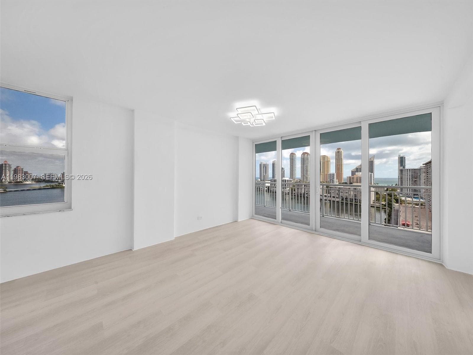 winston towers 500 · #1818 in Sunny Isles Beach - Photo 24