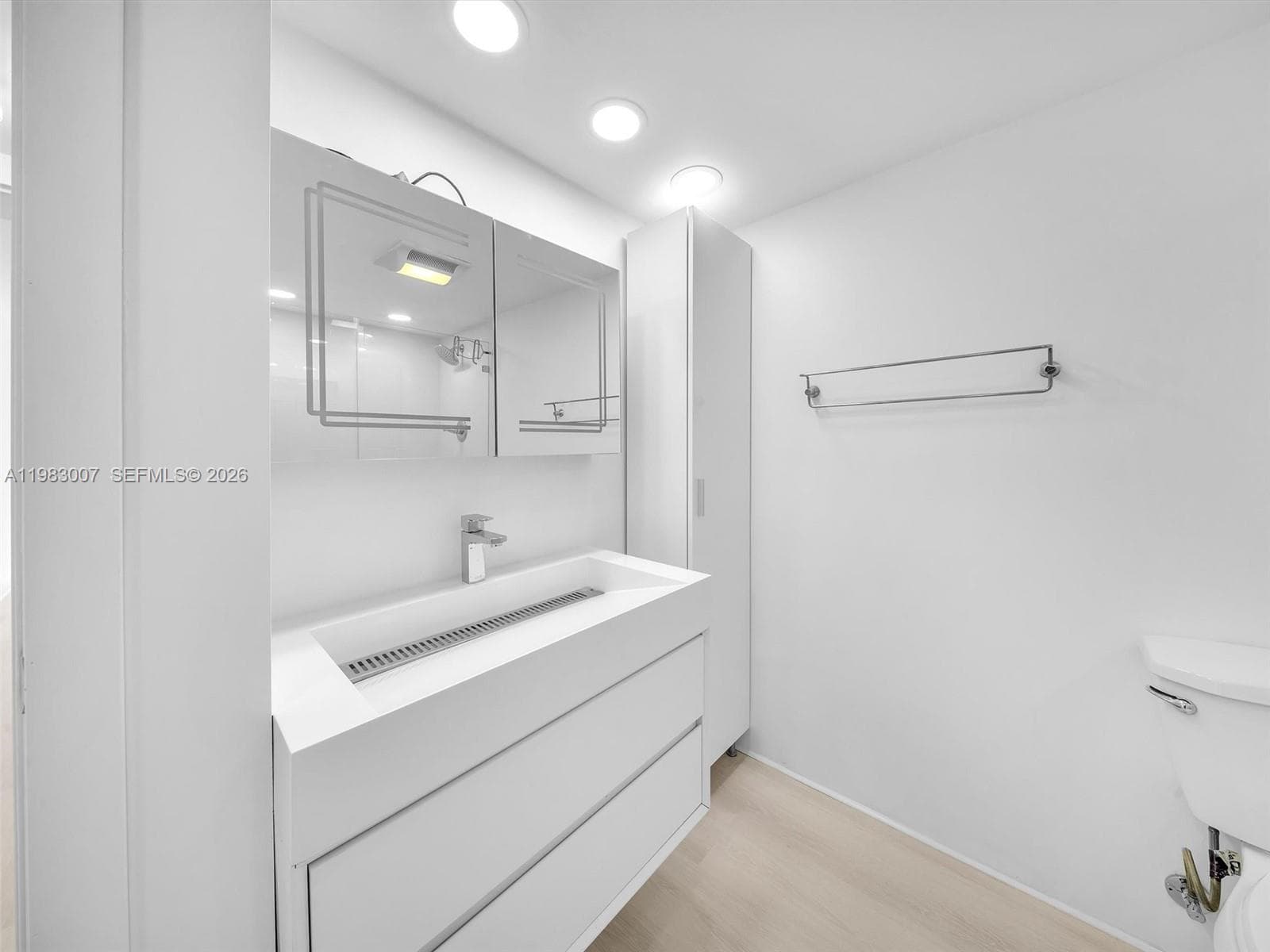 winston towers 500 · #1818 in Sunny Isles Beach - Photo 14