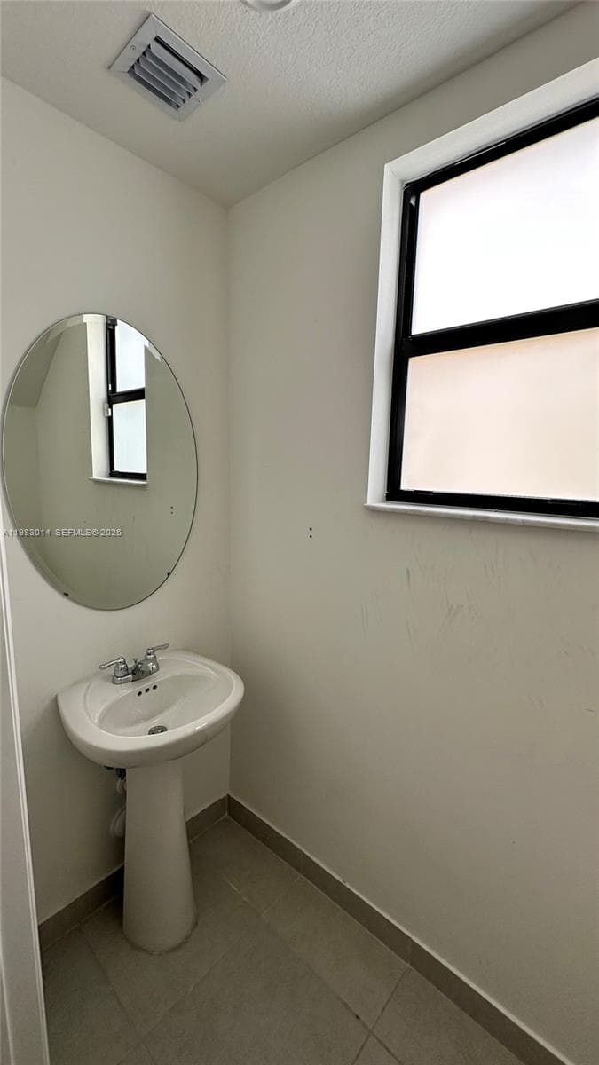 12863 SW 233rd Ter photo 2