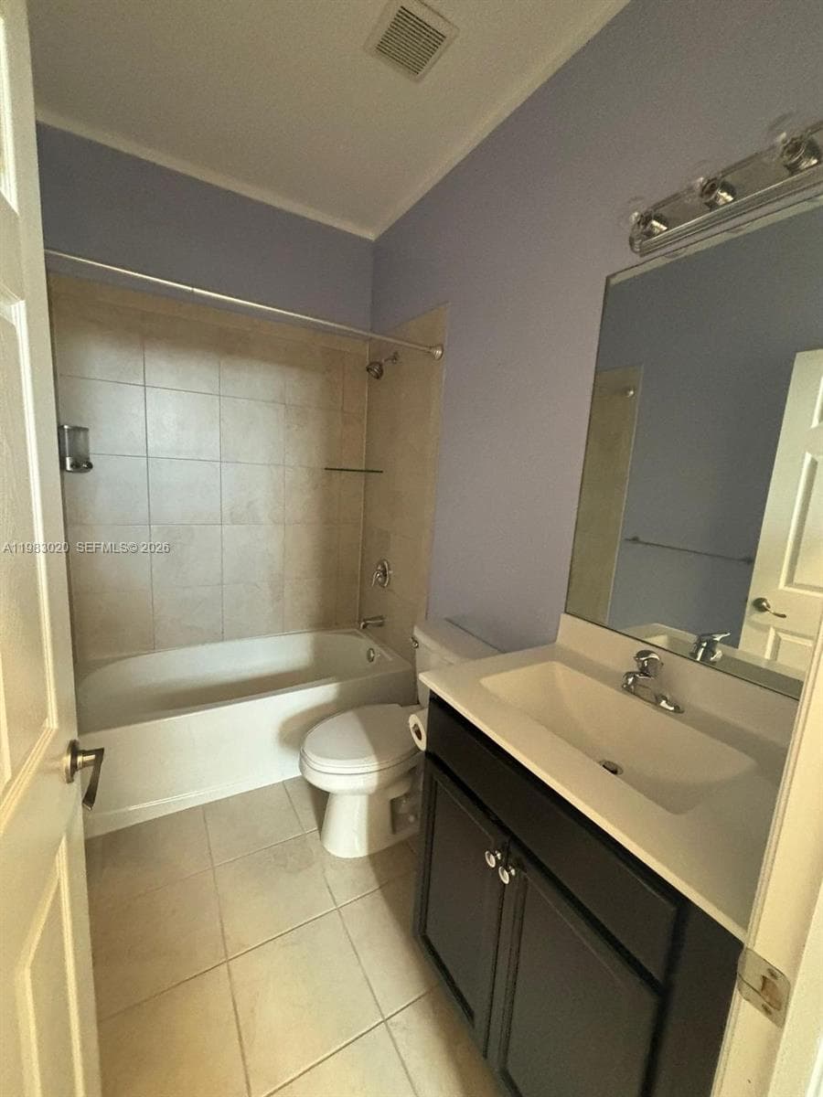 3337 W 105th Ter photo 23