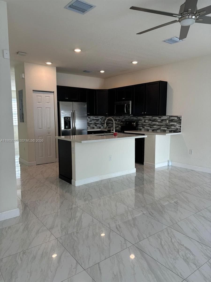 3337 W 105th Ter photo 12