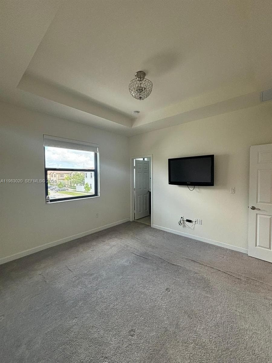 3337 W 105th Ter photo 25