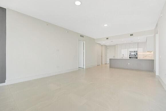 Nautilus 2105 Living 2