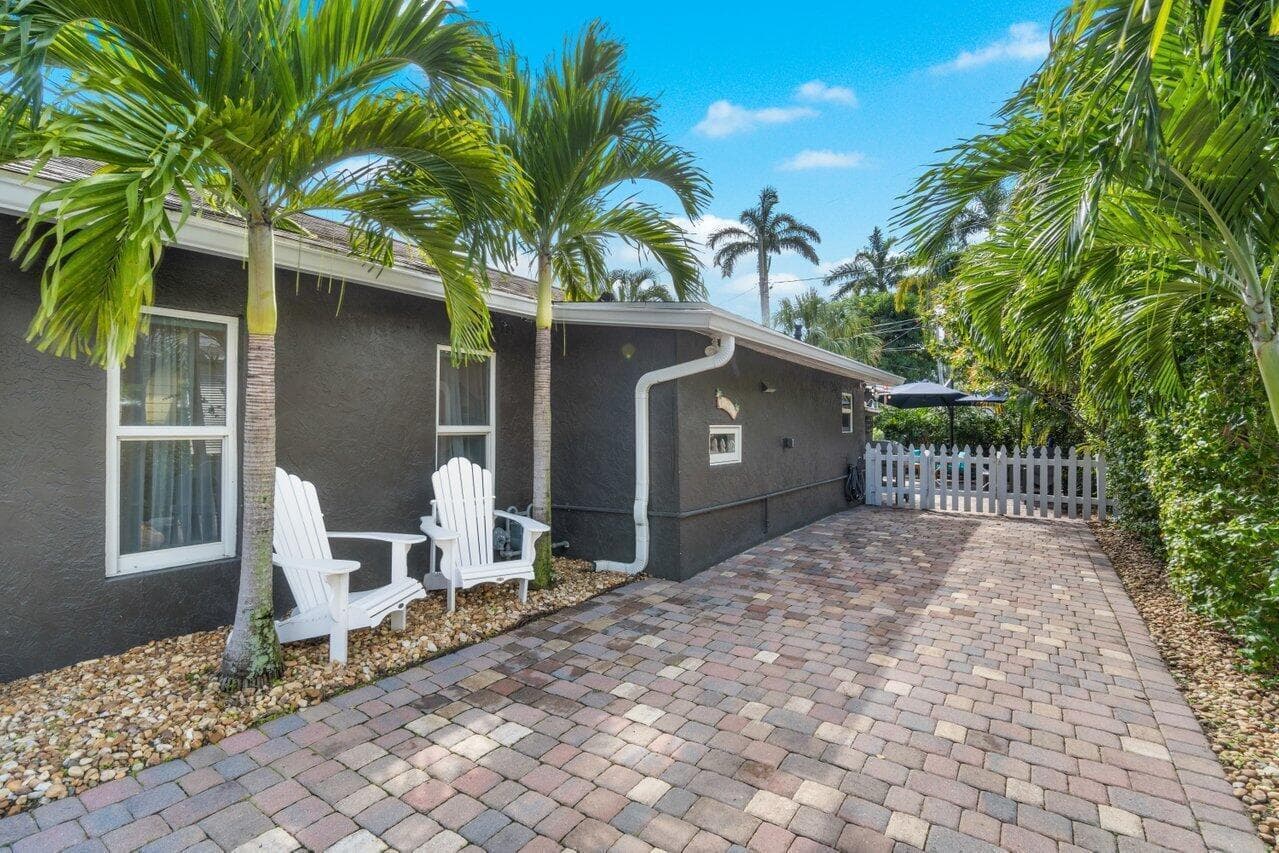 Private Paver Stone Driveway