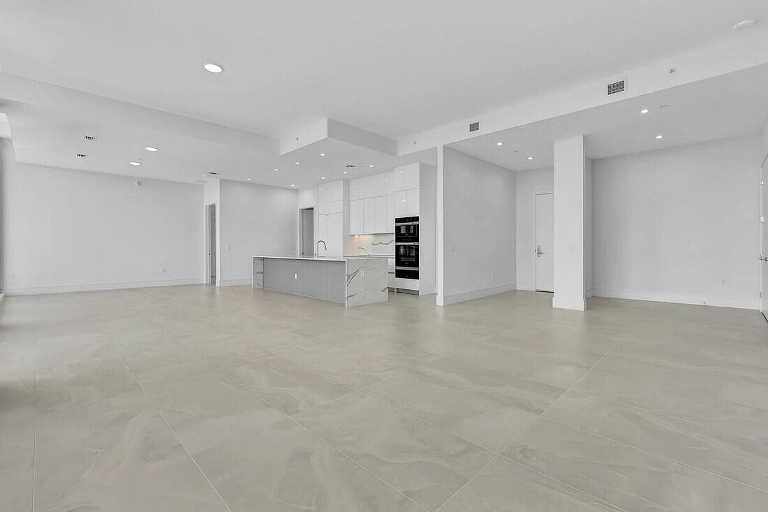 Nautilus 2411 Living 2