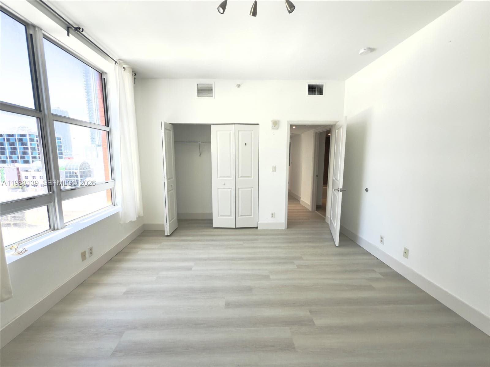 FLAGLER FIRST CONDO · #805 in Miami - Photo 12