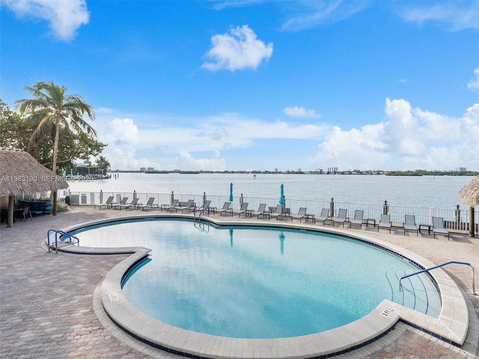 ISLAND POINTE CONDO · #4V in Bay Harbor Islands - Photo 26