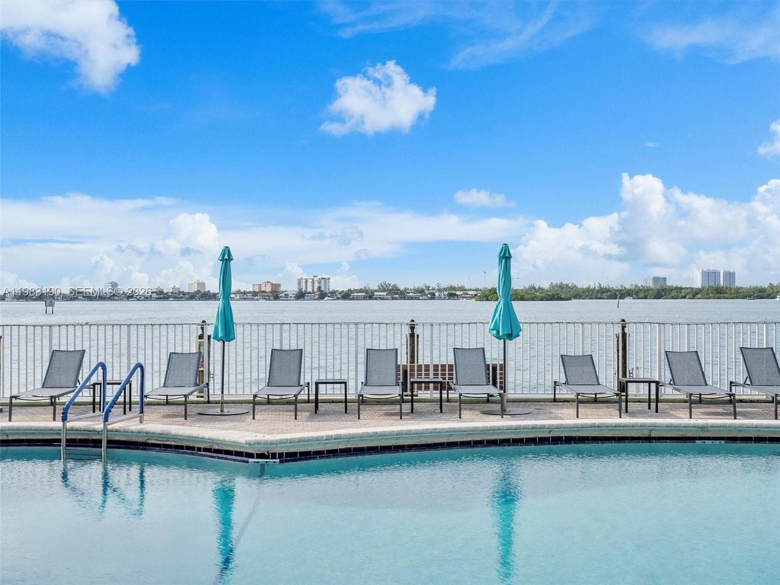 ISLAND POINTE CONDO · #4V in Bay Harbor Islands - Photo 28