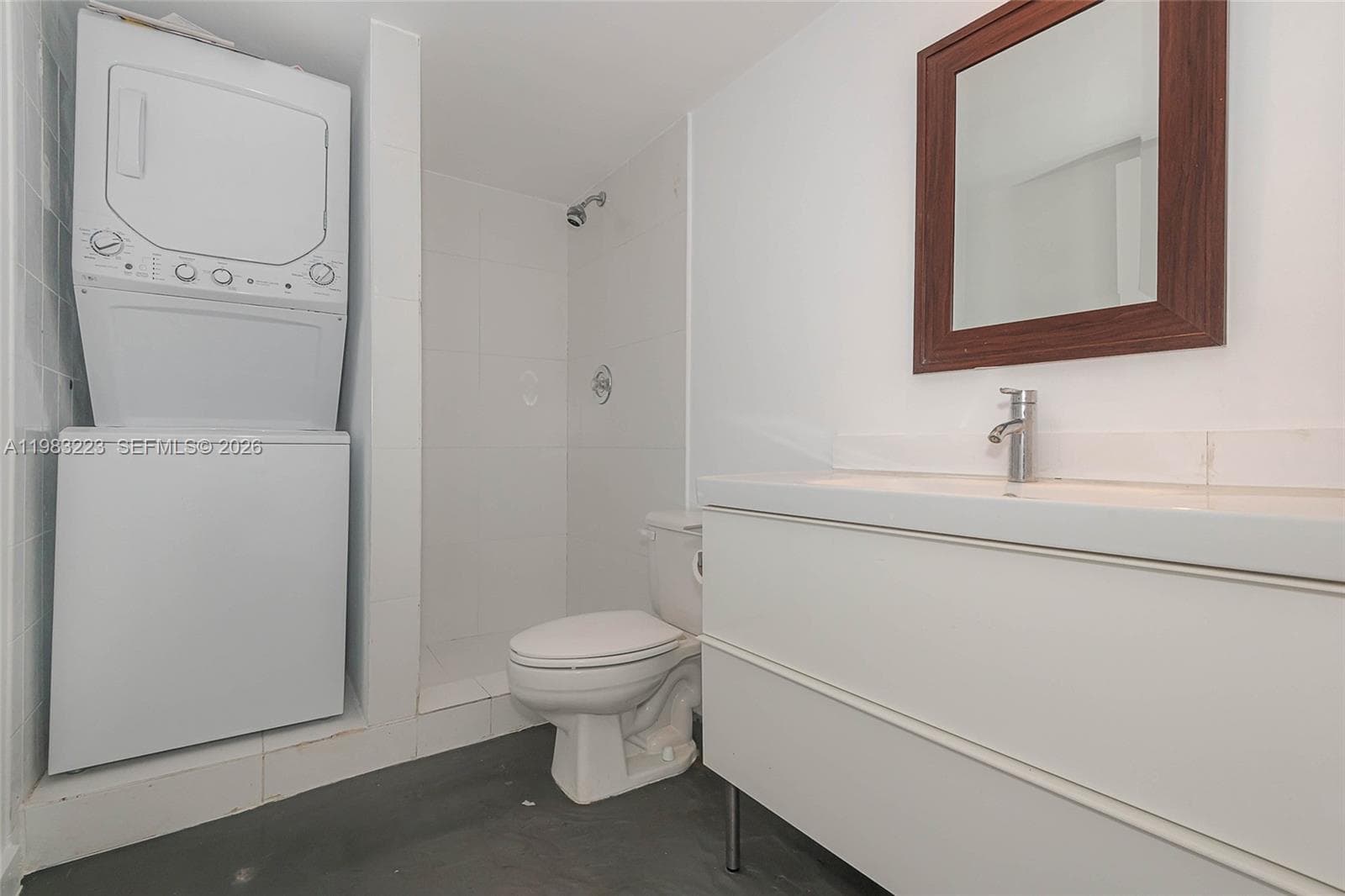 WEST BAY PLAZA CONDO · #PH-07 in Miami Beach - Photo 17
