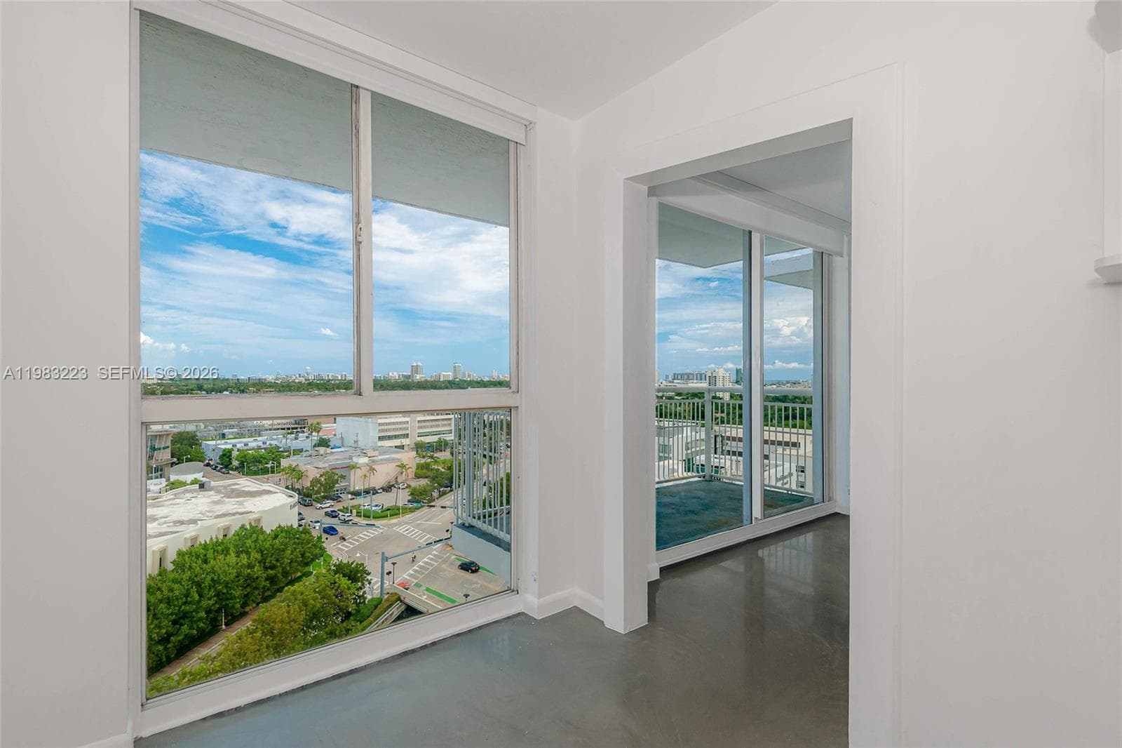 WEST BAY PLAZA CONDO · #PH-07 in Miami Beach - Photo 9