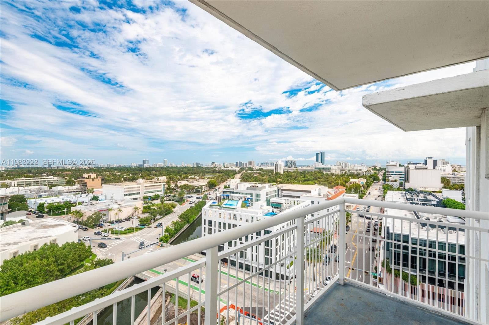 WEST BAY PLAZA CONDO · #PH-07 in Miami Beach - Photo 24
