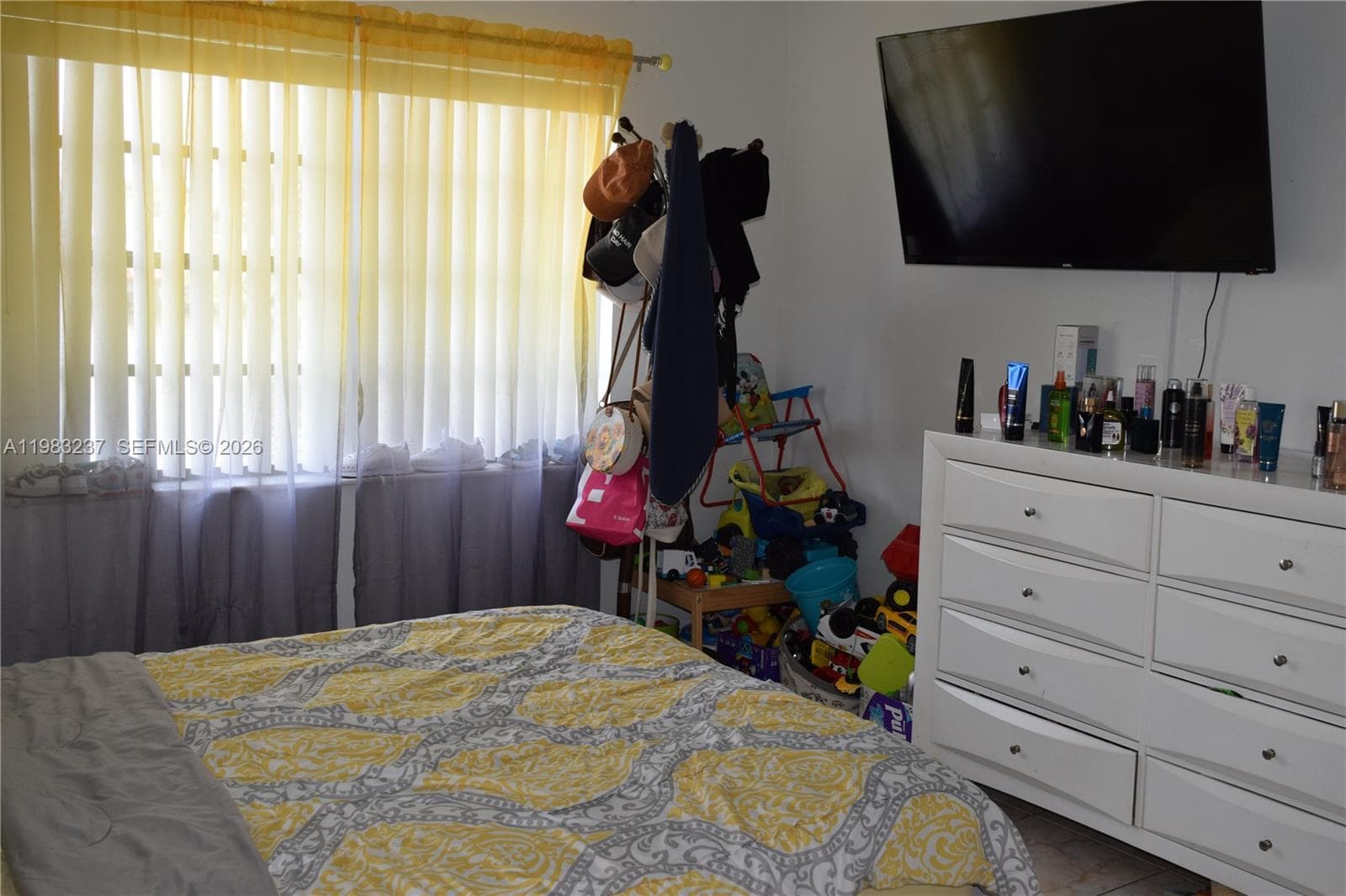 KINGS COVE CONDO · #106 in Hialeah - Photo 3