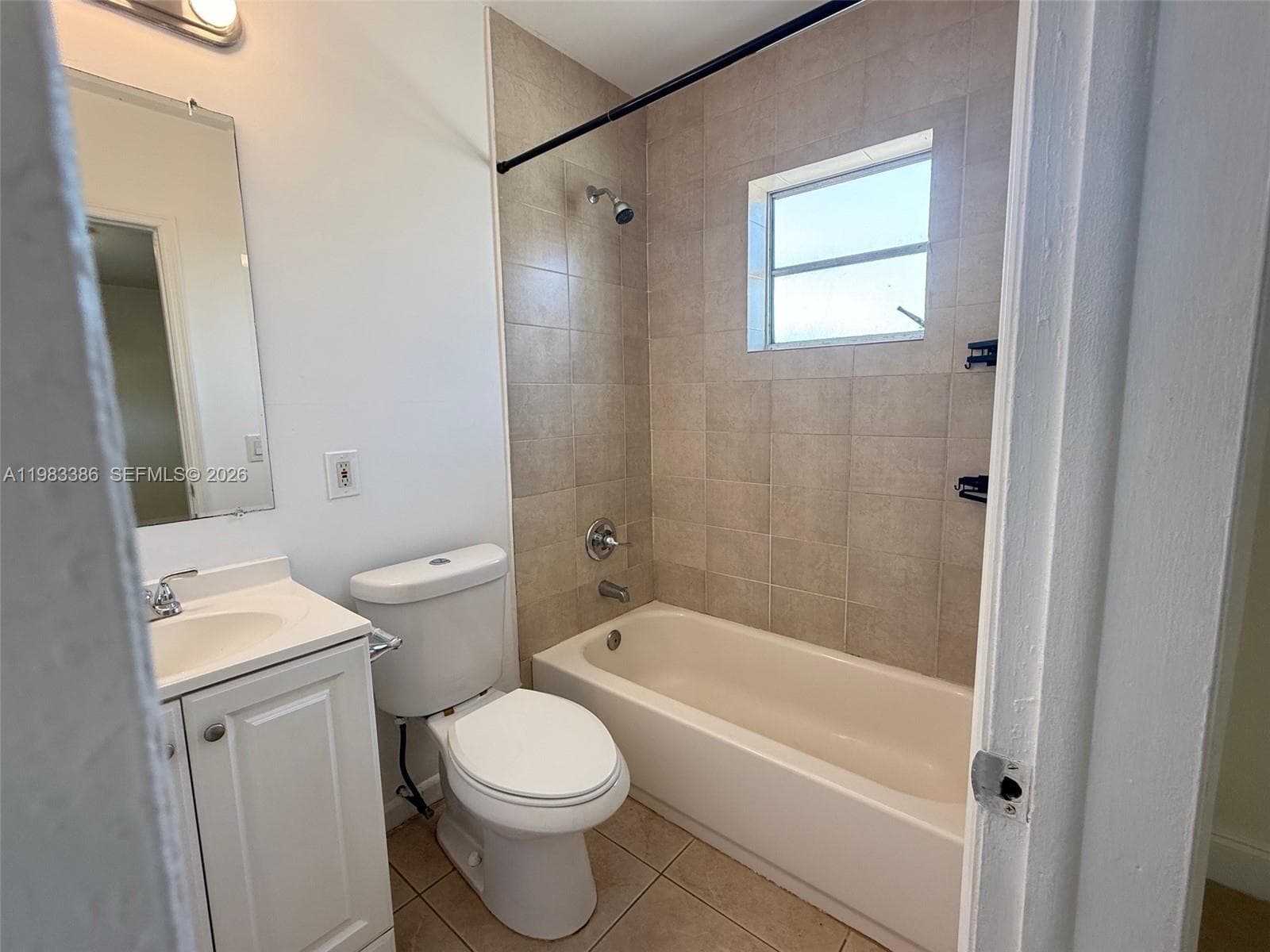GABLES EDGE CONDO · #38 in Miami - Photo 6